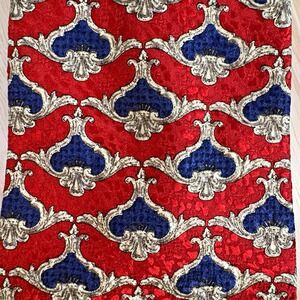 Robert Talbott Mens Red Blue Gold Crest Jacquard Silk Tie Best of Class Italy